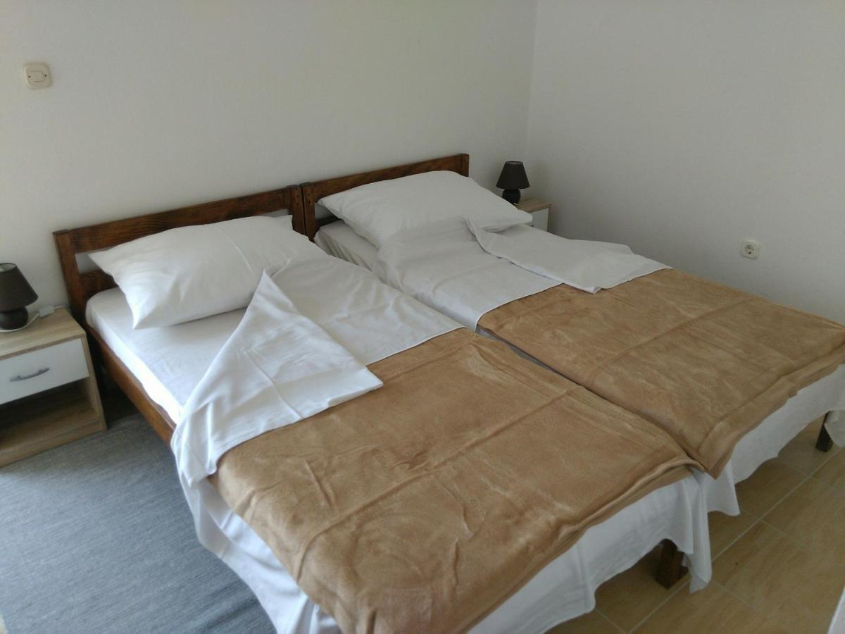 Apartman1 L&K ザダル エクステリア 写真
